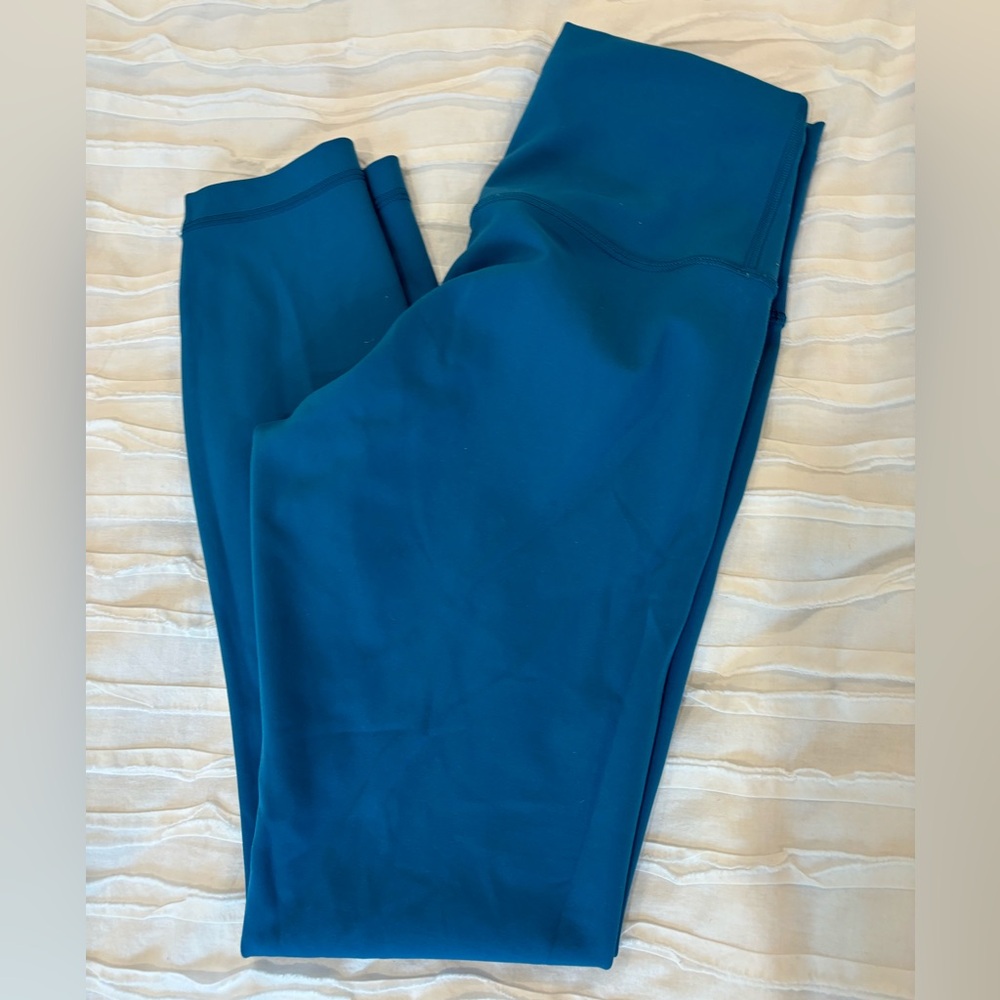 Lululemon Wunder Train High-Rise Tights size 6 like new